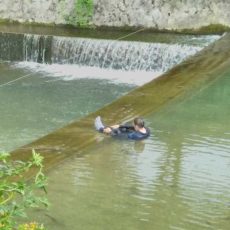 Θρίλερ με άντρα που έπεσε στο Ληθαίο ποταμό [photos+video] - Φωτογραφία 3