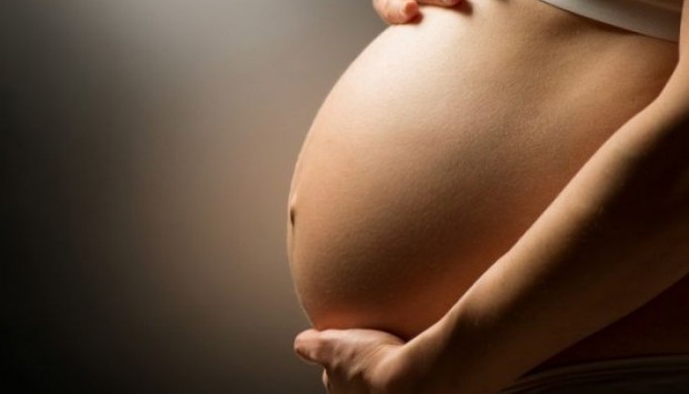 Έμβρυο μεγαλώνει πάνω στη σπλήνα εγκύου - Φωτογραφία 1