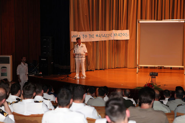Ομιλία Αρχηγού ΓΕΝ στην Αλεξανδρούπολη - Φωτογραφία 3
