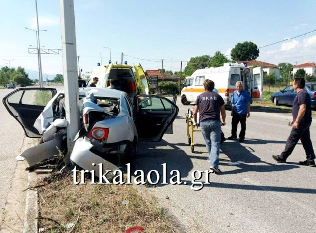 Τροχαίο ατύχημα με τρεις τραυματίες νωρίτερα στα Τρίκαλα [photos] - Φωτογραφία 6