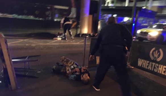 Λονδίνο: Το ISIS ανέλαβε την ευθύνη για το τρομοκρατικό χτύπημα -Οι άρρωστοι πανηγυρισμοί στο Διαδίκτυο [photos+video] - Φωτογραφία 8