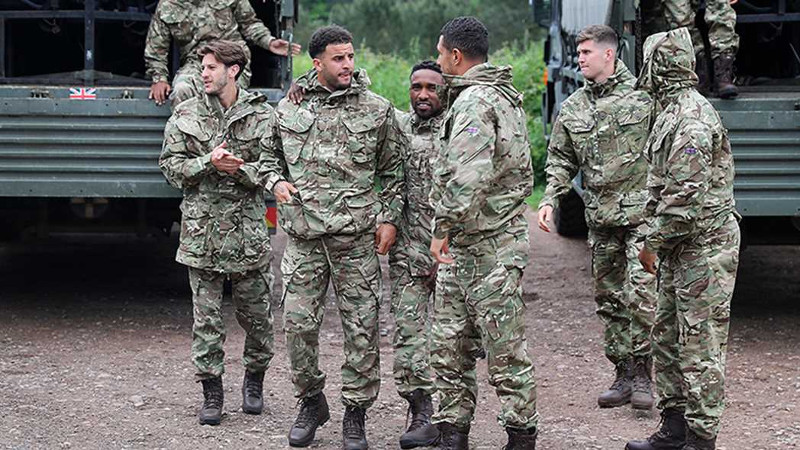 Απίθανη προετοιμασία της εθνικής Αγγλίας -Πέρασαν 48 ώρες με τους πεζοναύτες - Φωτογραφία 3