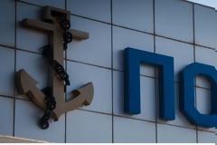 Πλύσιμο αυτοκινήτου (μέσα - έξω) για σήμερα Τετάρτη μόνο με 4 ευρώ στον Προμηθευτικό Οργανισμό Ναυτικού