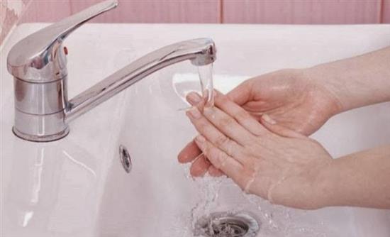 Το πλύσιμο των χεριών με κρύο νερό είναι εξίσου αποτελεσματικό όσο και με ζεστό - Φωτογραφία 1