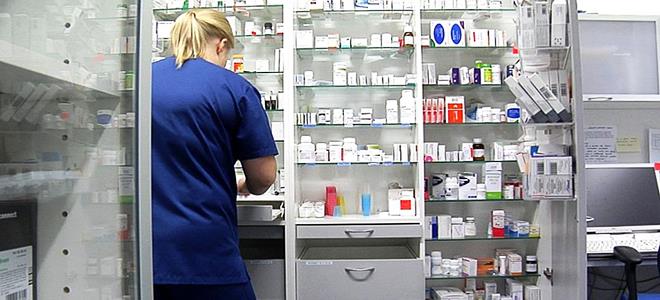 Εκτόξευση της δαπάνης για φάρμακα στα νοσοκομεία της Αττικής – 378,93 ευρώ για κάθε ασθενή το 2016 - Φωτογραφία 1