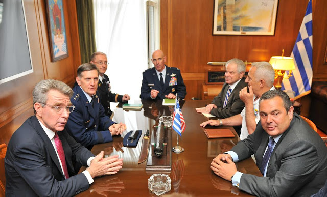 Συνάντηση ΥΕΘΑ Πάνου Καμμένου με τον Αμερικανό Στρατηγό Timothy M. Ray - Φωτογραφία 1