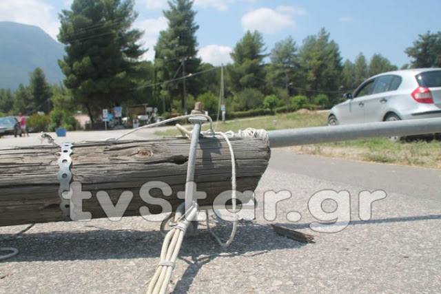 Λαμία: ΙΧ έκοψε στα δύο κολώνα του ΟΤΕ [photos] - Φωτογραφία 3