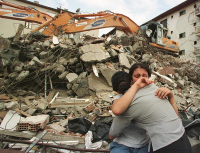 Ο θεός να βάλλει το χέρι του - Δείτε τι εμφανίστηκε στη Τουρκία λίγο πριν τον σεισμό... - Φωτογραφία 1