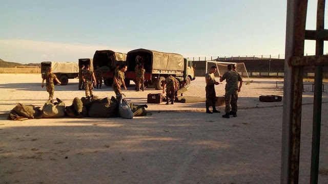 Σκηνές μέχρι αυτή την ώρα στήνει ο Στρατός στη Λέσβο για τους σεισμοπαθείς - Φωτογραφία 2