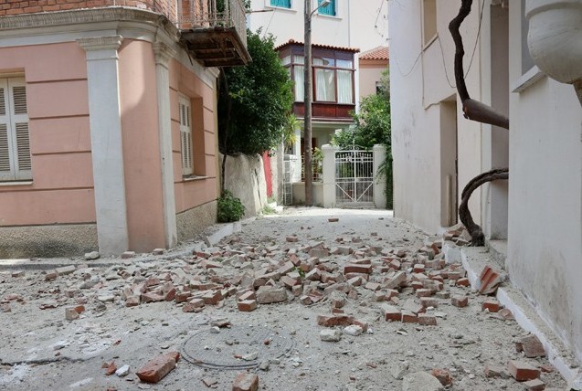 ΕΟΔ Λέσβου: Παροχή βοήθειας μετά τον σεισμό μεγέθους 6.1 Ρίχτερ [photo] - Φωτογραφία 2