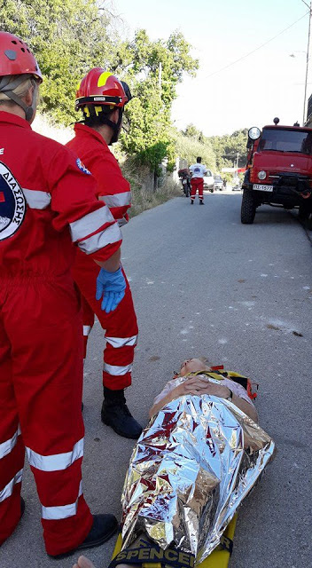 ΕΟΔ Λέσβου: Παροχή βοήθειας μετά τον σεισμό μεγέθους 6.1 Ρίχτερ [photo] - Φωτογραφία 3