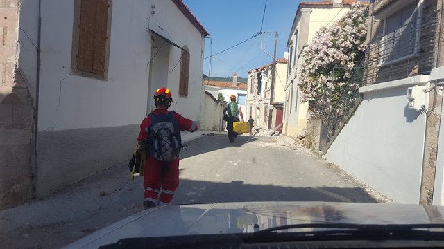 ΕΟΔ Λέσβου: Παροχή βοήθειας μετά τον σεισμό μεγέθους 6.1 Ρίχτερ [photo] - Φωτογραφία 4