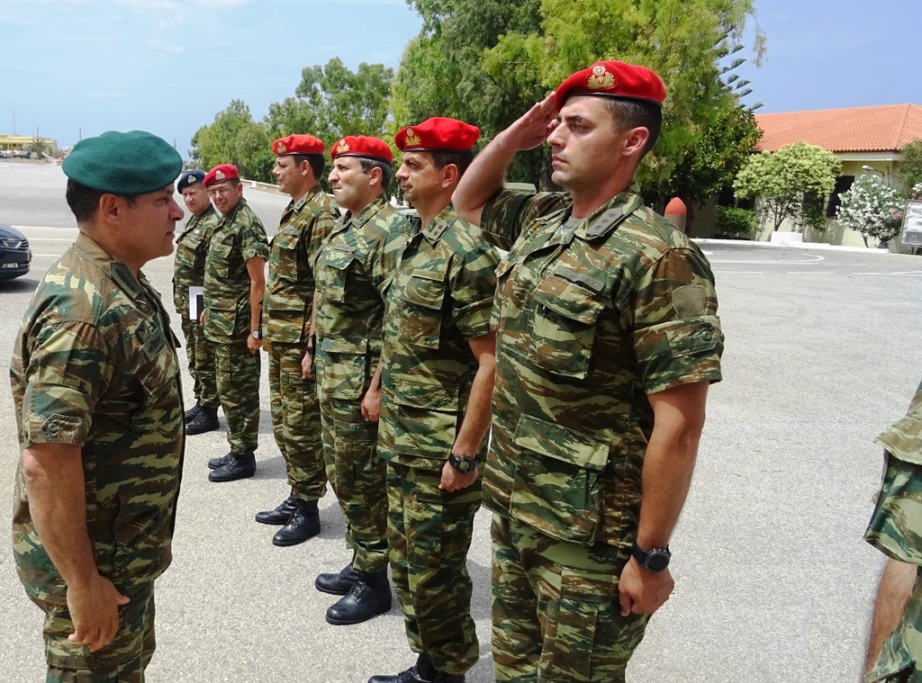 Επίσκεψη Δ/ΑΣΔΕΝ Αντγου Νικόλαου Μανωλάκου στην 5η TAΞ ΠΖ (ΦΩΤΟ) - Φωτογραφία 8