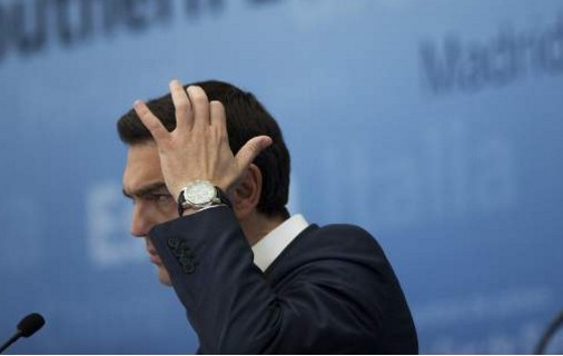 Bloomberg: O Τσίπρας μένει «ξεκρέμαστος» χωρίς ρύθμιση χρέους και... - Φωτογραφία 1
