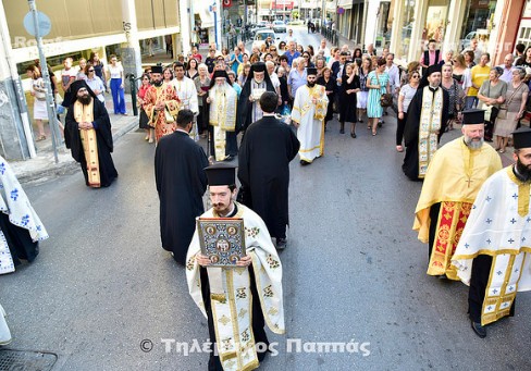Κλήρος και λαός υποδέχθηκαν την Αγία Αικατερίνη στο Περιστέρι [photos] - Φωτογραφία 10