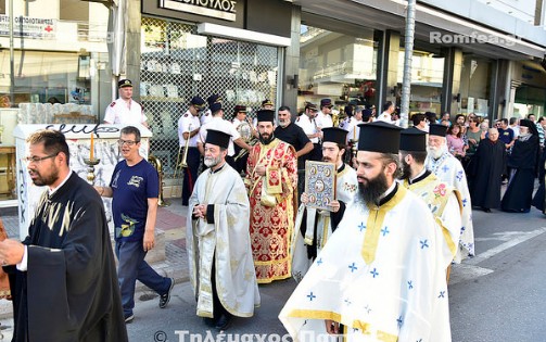 Κλήρος και λαός υποδέχθηκαν την Αγία Αικατερίνη στο Περιστέρι [photos] - Φωτογραφία 4