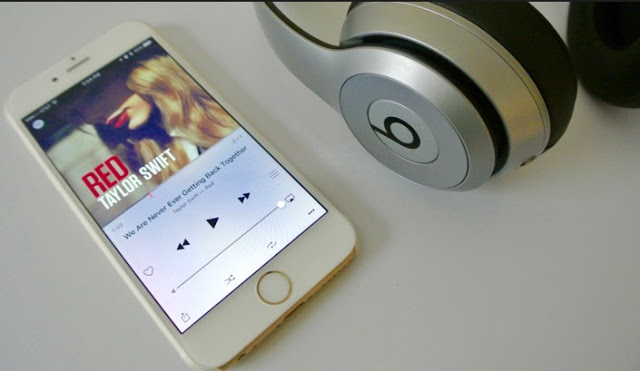 Ακόμη περισσότερη πίεση στην Apple για ξεκλειδώσει το ραδιόφωνο FM στα iPhone - Φωτογραφία 1