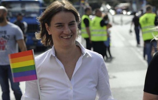 Μετά την Ιρλανδία, και η επόμενη χώρα: Δείτε που εξέλεξαν την πρώτη γυναίκα ομοφυλόφιλο πρωθυπουργό - Φωτογραφία 3