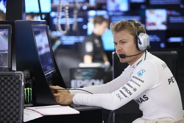 O Wolff εκτινάσσει τον Rosberg στη Ferrari - Φωτογραφία 1