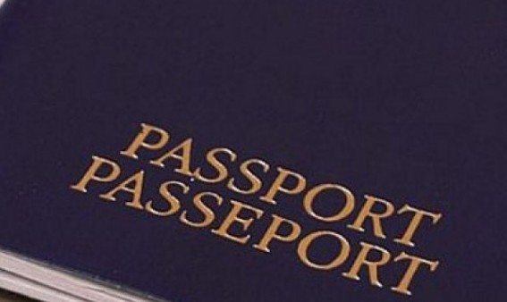 Έμεινε αεροδρόμιο γιατί ο γιος του ζωγράφισε το διαβατήριο - Φωτογραφία 1