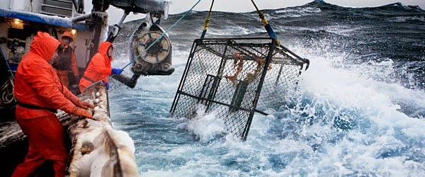 Δείτε μέσα από μερικές εκπληκτικές φωτογραφίες πόσο δύσκολο και επικίνδυνο είναι να είσαι ψαράς στην Αλάσκα - Φωτογραφία 8