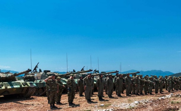 Σε υψηλή ετοιμότητα ο μεγαλύτερος σχηματισμός του Ελληνκού Στρατού - Τι συμβαίνει... [photos] - Φωτογραφία 20