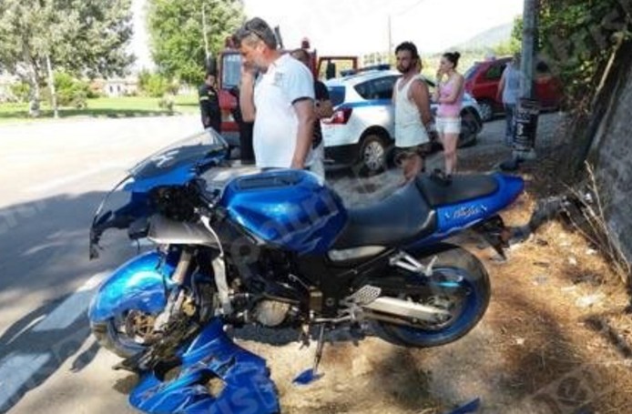 Τροχαίο με τραυματισμο 41χρονου μοτοσικλετιστή στο Καλλίκωμο - Φωτογραφία 1