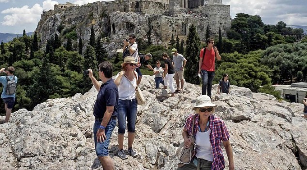 Αυξήθηκαν 3,2% οι τουρίστες το 4μηνο Ιανουαρίου-Απριλίου - Φωτογραφία 1