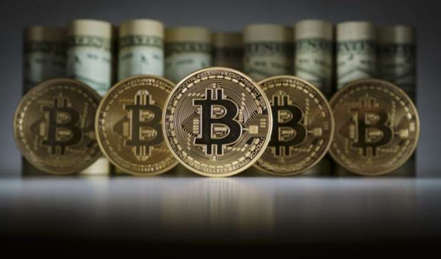 Bitcoin, το νόμισμα που ήρθε απ’ το… μέλλον: Οι χάκερ το λατρεύουν, οι τράπεζες το μισούν - Φωτογραφία 2