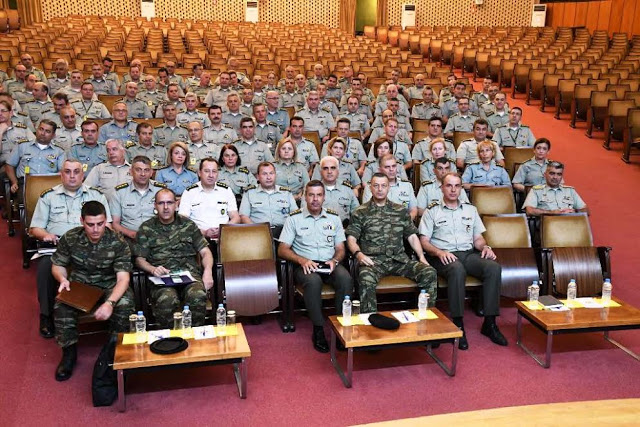 Ομιλία Αρχηγού ΓΕΣ στους Συνταγματάρχες που Υπηρετούν στο Λεκανοπέδιο Αττικής - Φωτογραφία 1