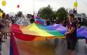 Πάτρα: Εκατοντάδες συμμετείχαν στην πορεία του gay pride Patras [photos] - Φωτογραφία 2