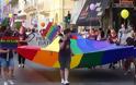 Πάτρα: Εκατοντάδες συμμετείχαν στην πορεία του gay pride Patras [photos] - Φωτογραφία 5