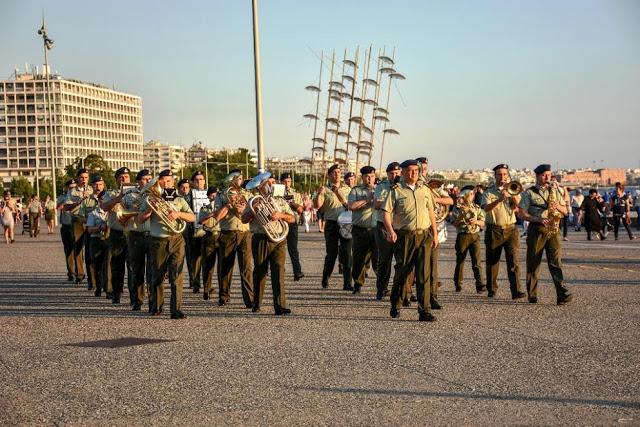 Συναυλία της Στρατιωτικής Μουσικής του Γ΄ Σώματος Στρατού στη Νέα Παραλία Θεσσαλονίκης, με την ευκαιρία της Παγκόσμιας ημέρας Μουσικής - Φωτογραφία 11