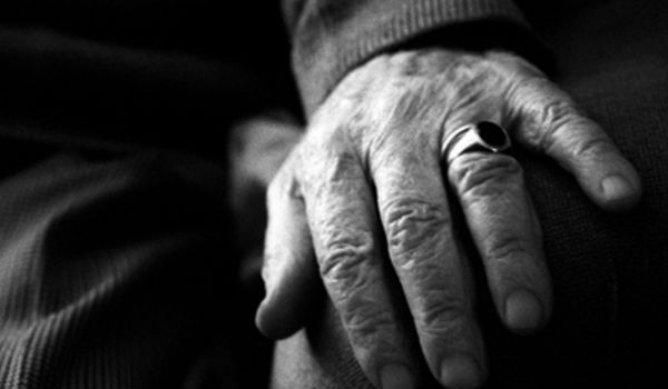 Στόχος κλεφτών έγινε 82χρονος στην Ιεράπετρα - Αφού τον χτύπησαν, του πήραν όσα χρήματα είχε στο σπίτι - Φωτογραφία 1