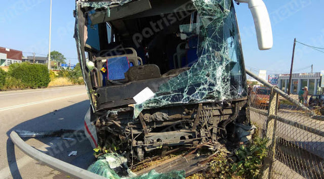 Τρόμος στην Πάτρα: Λεωφορείο έσπειρε τον πανικό [photos] - Φωτογραφία 3