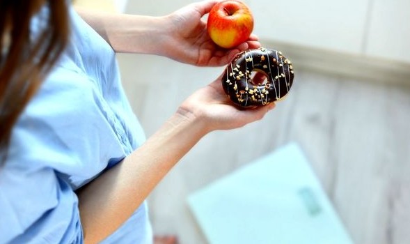 4 λόγοι που παίρνεις βάρος ενώ προσέχεις τη διατροφή σου - Φωτογραφία 1