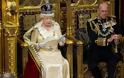 Απίθανο τρολάρισμα από τη βασίλισσα Ελισάβετ με αφορμή το Brexit! - Φωτογραφία 2