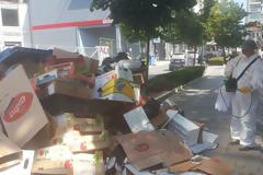Λάρισα: Ψεκασμοί στα σκουπίδια για την αποφυγή μολύνσεων