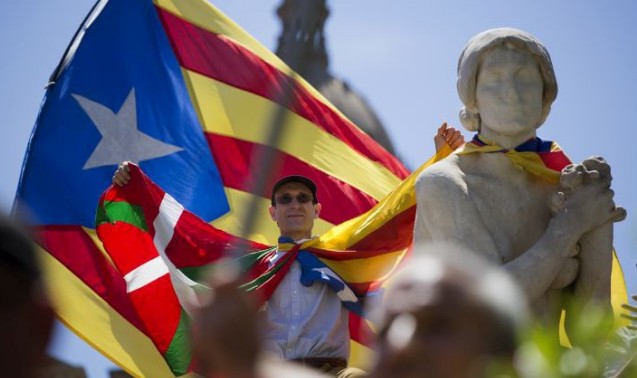 Η κυβέρνηση της Καταλονίας δεν βρίσκει κάλπες για το δημοψήφισμα ανεξαρτησίας - Φωτογραφία 1