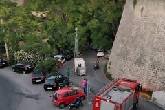 Συναγερμός για φωτιά σε πάρκινγκ του Ηρακλείου... [photo]