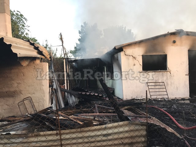 Φθιώτιδα: Έκαψαν το σπίτι του μακελάρη που αποφυλακίστηκε [photos] - Φωτογραφία 5