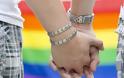Η Γερμανία λέει «ναι» στους γάμους ομόφυλων ζευγαριών, «όχι» ψήφισε η Μέρκελ
