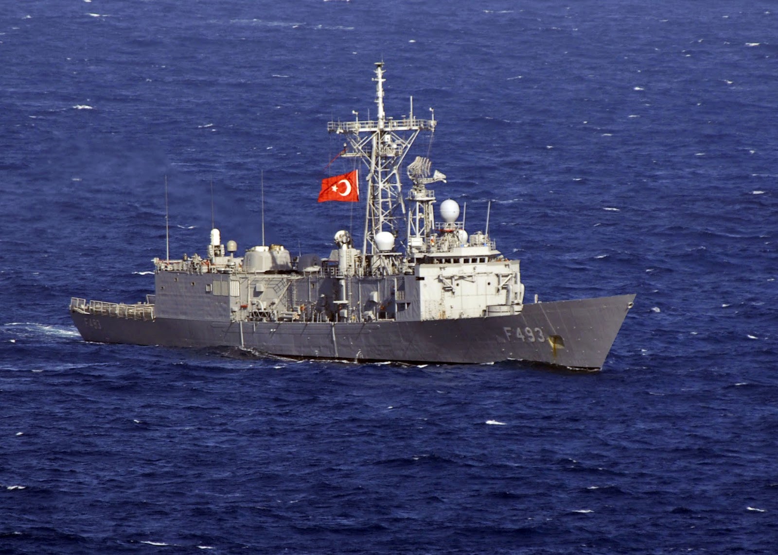 Σκάφος της ελληνικής ακτοφυλακής άνοιξε πυρ κατά τουρκικού εμπορικού πλοίου που αρνήθηκε έλεγχο... Στην περιοχή έσπευσαν τρία τουρκικά πολεμικά... - Φωτογραφία 3
