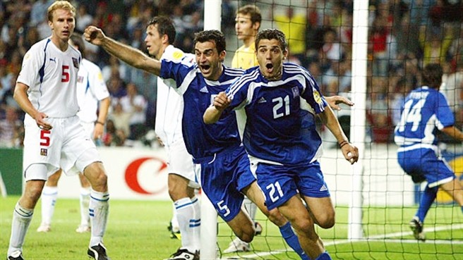 Σαν σήμερα Η Εθνική μας ομάδα σήκωσε το Ευρωπαϊκό Πρωτάθλημα το 2004. - Φωτογραφία 7