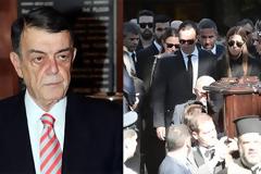 Το τελευταίο αντίο στον Μίνωα Κυριακού στην Εκάλη.