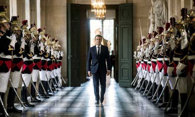 Guardian: Ο Εμανουέλ Μακρόν δεσμεύθηκε να αλλάξει τη Γαλλία - Φωτογραφία 1