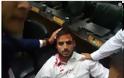 Το απόλυτο Χάος! Υποστηρικτές του Μαδούρο μπούκαραν με ρόπαλα στο Κοινοβούλιο - Τραυματίες βουλευτές [photos] - Φωτογραφία 7