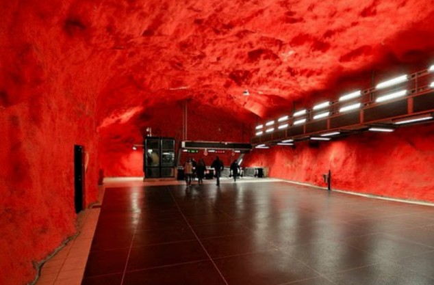Το πιο εντυπωσιακό μετρό σε όλο τον κόσμο βρίσκεται στη Σουηδία! - Φωτογραφία 1