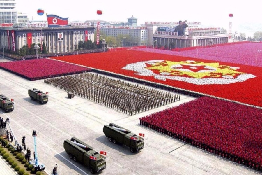 9 θεότρελα ψεύδη που καλούνται να πιστεύουν οι Βορειοκορεάτες - Φωτογραφία 1