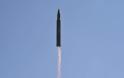 WP: Γιατί η εκτόξευση πυραύλου της Βόρειας Κορέας σηματοδοτεί μια άμεση πρόκληση για τον Τραμπ